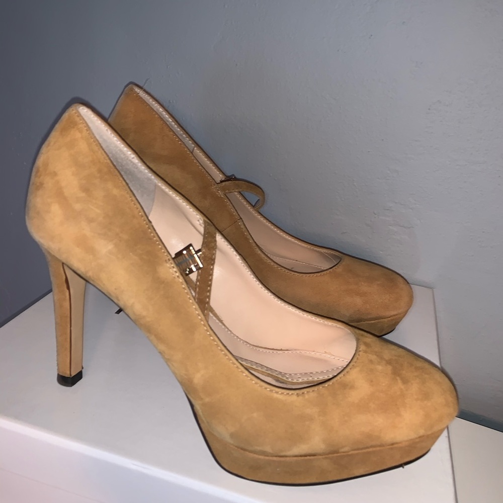 Suede brown heels